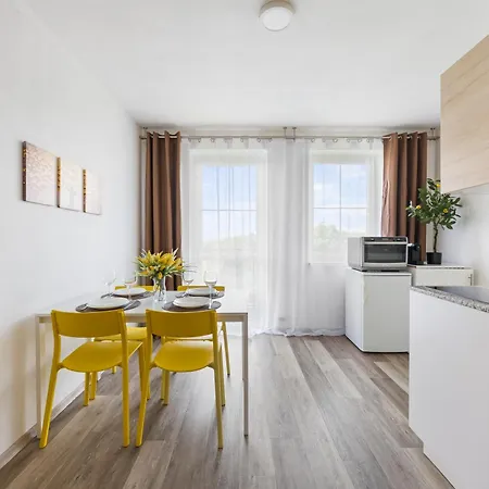 Apartmanky - & Whole House, 2-17 Guests Lejlighed Valtice