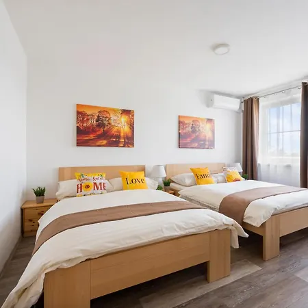 Apartmanky - & Whole House, 2-17 Guests *