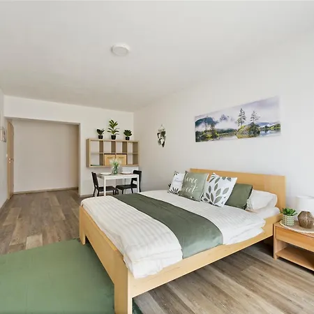 Apartmanky - & Whole House, 2-17 Guests Lejlighed Valtice