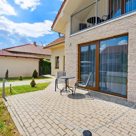 Apartmanky - & Whole House, 2-17 Guests Valtice